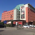ホテル Ibis Katowice - ザブジェ