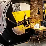 Ibis Katowice - 2* ザブジェ