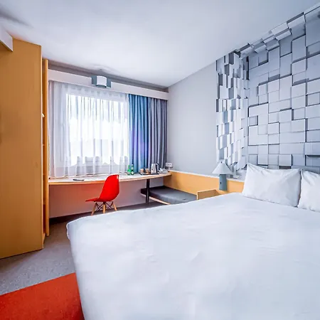 Ibis Katowice - Hotel 2*