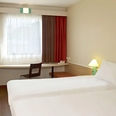Ibis Katowice - Hotel 2*