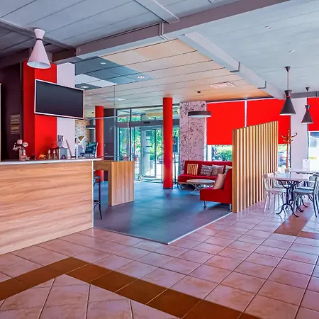 Ibis Katowice - Отель