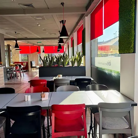 Ibis Katowice - Hotel 2*