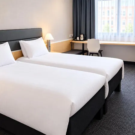 Готель Ibis Katowice -